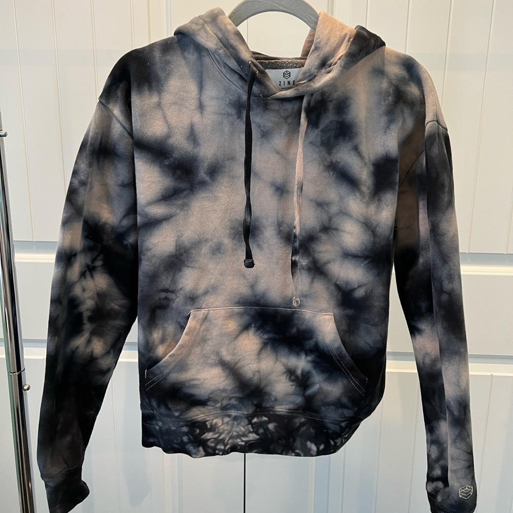 Zine hunter black tie dye hoodie